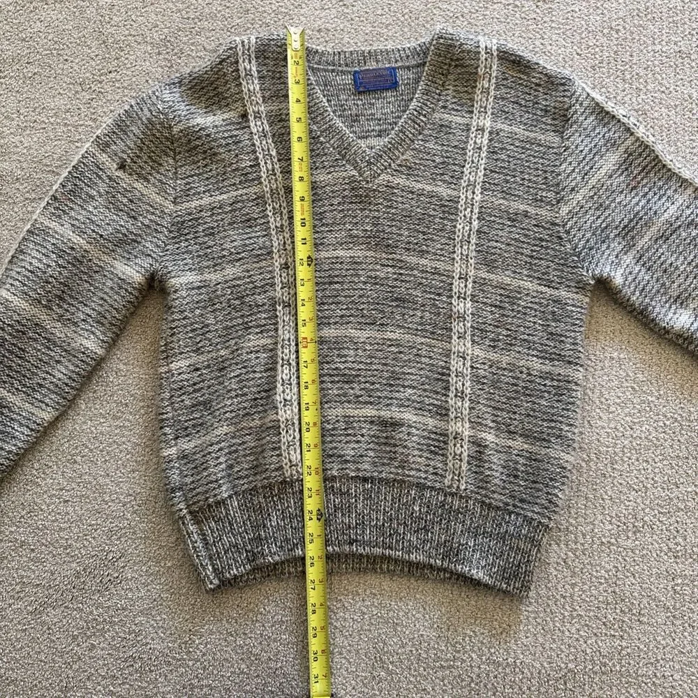 VTG 80’s Pendleton 100% Wool Made In USA Knitted Sweater Large